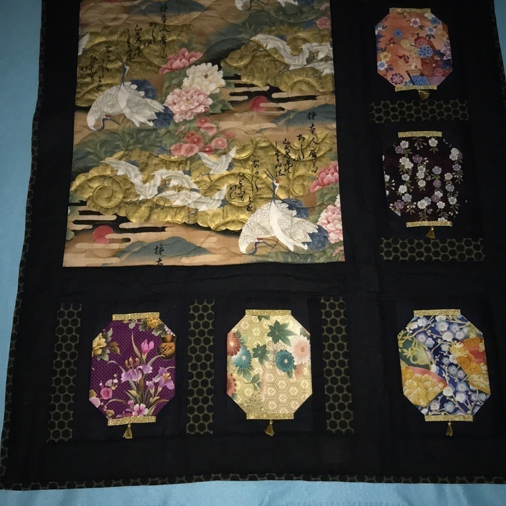QUILT- hand made lap quilt “Lanterns with tassels” reversible 🌸Host Pick🌸
